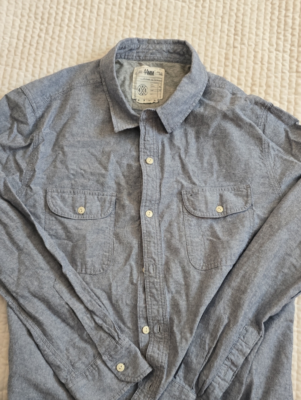 44MM Light Blue Button-Up Shirt with Chest Pockets - Mens Size L